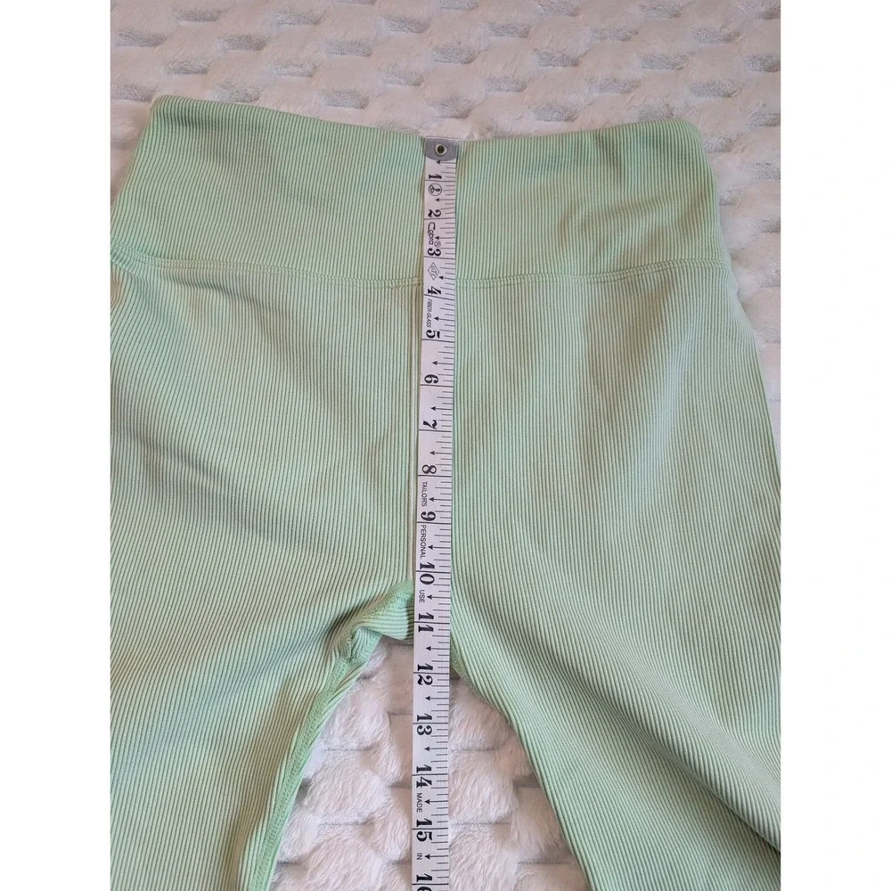 Fabletics Ribbed Seamless High Waisted‎ Leggings Athletic Gym Activewear M